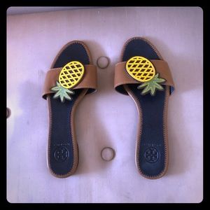 Tory Burch Pineapple Sandals (US7.5)